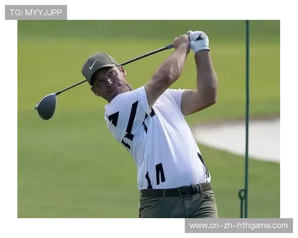 高尔夫报道：选手在顶级赛事中凭稳定发挥领跑积分榜，高尔夫比赛积分规则